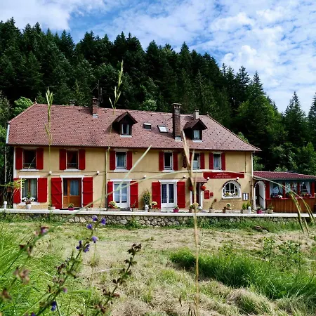 Hotel Caprice Du Guiers