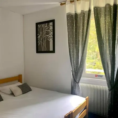 Caprice Du Guiers Hotel 2*